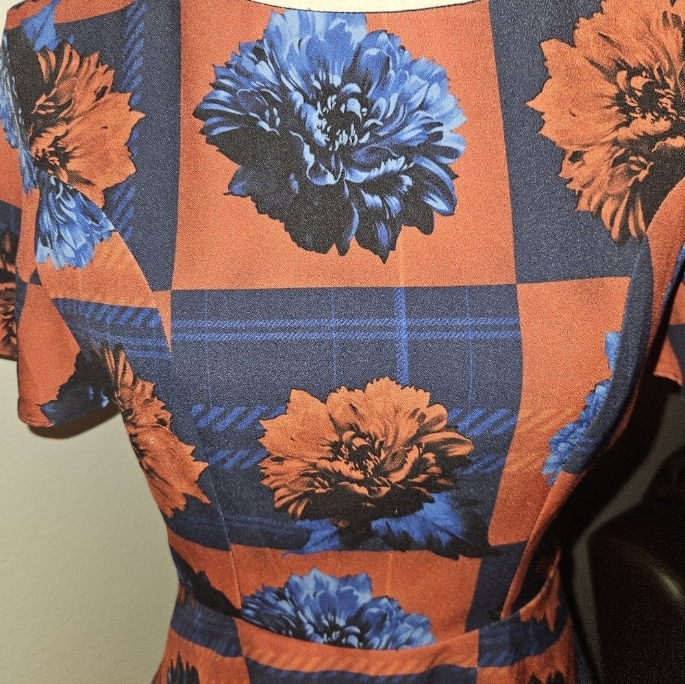 Charry Collection Womans Red And Blue Blouse - Picture 4 of 10